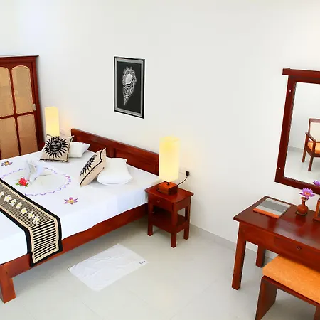 Sea Rock Villa-2